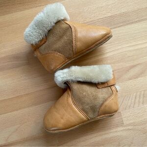 European leather, suede, sheepskin baby shoes/booties
